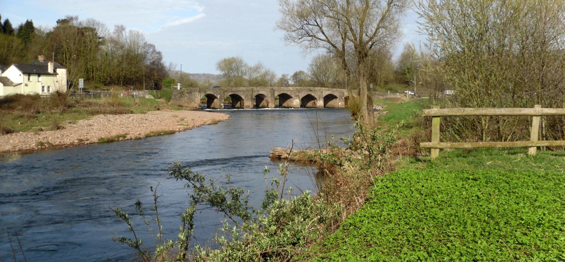 Abergavenny Town Water and the Bridge Inn